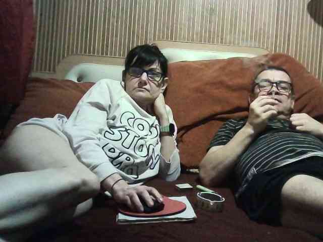 coupleofcoolx webcam