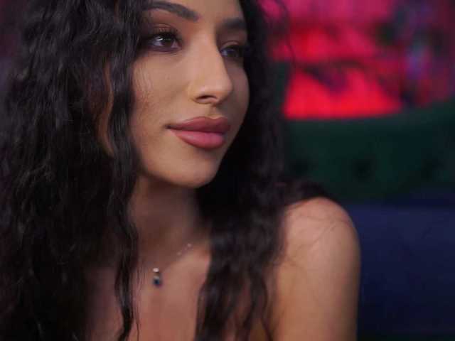 RamiraRowa's BongaCams show and profile