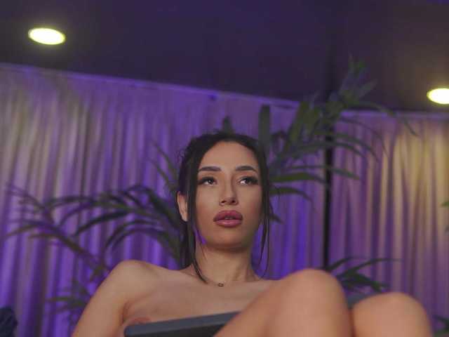 RamiraRowa's BongaCams show and profile