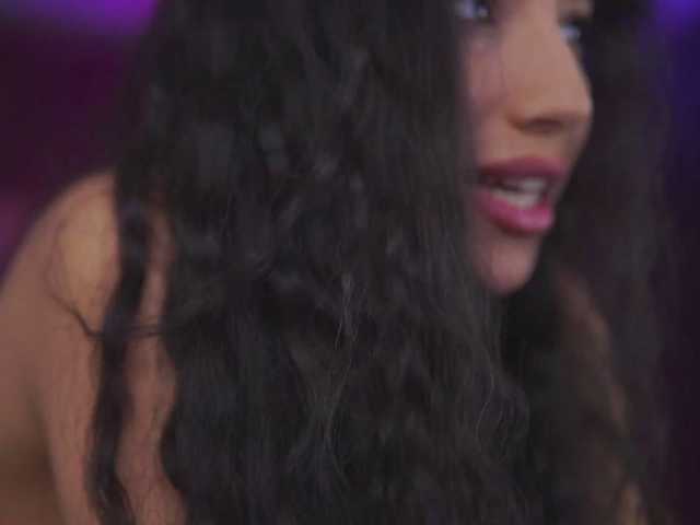 RamiraRowa's BongaCams show and profile