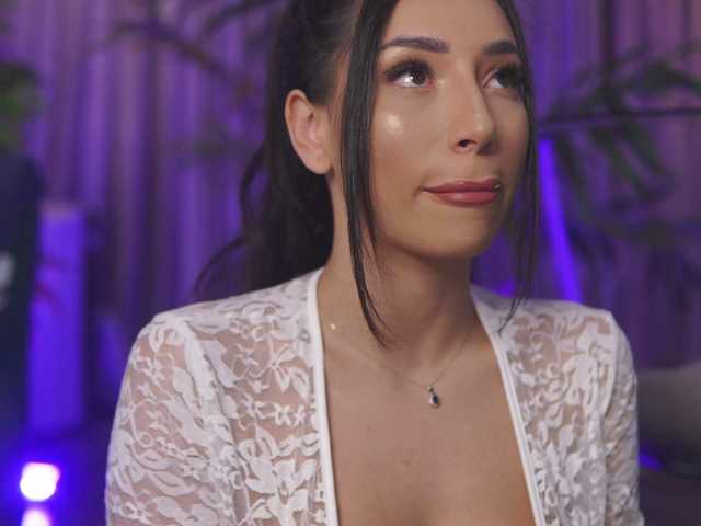 RamiraRowa's BongaCams show and profile