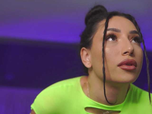 RamiraRowa's BongaCams show and profile