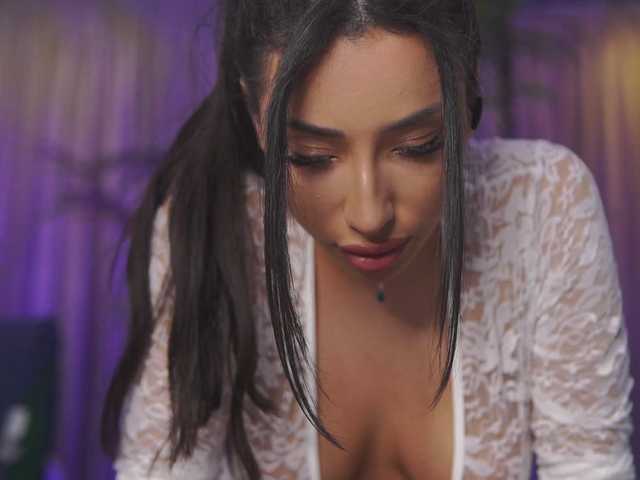 RamiraRowa's BongaCams show and profile