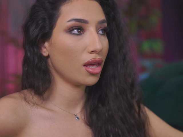 RamiraRowa's BongaCams show and profile