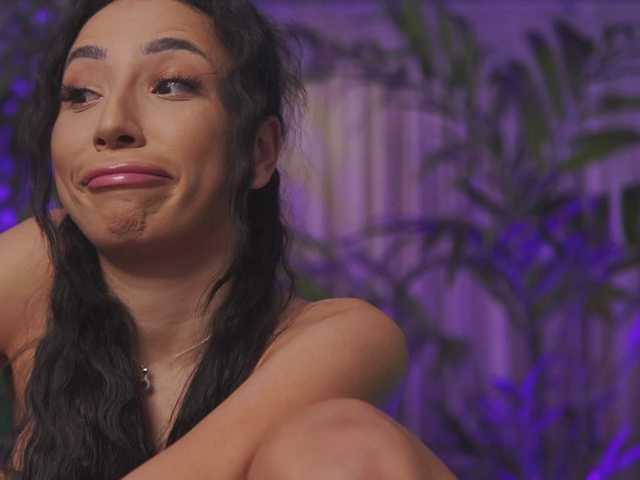 RamiraRowa's BongaCams show and profile