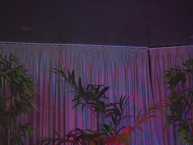 RamiraRowa's BongaCams show and profile