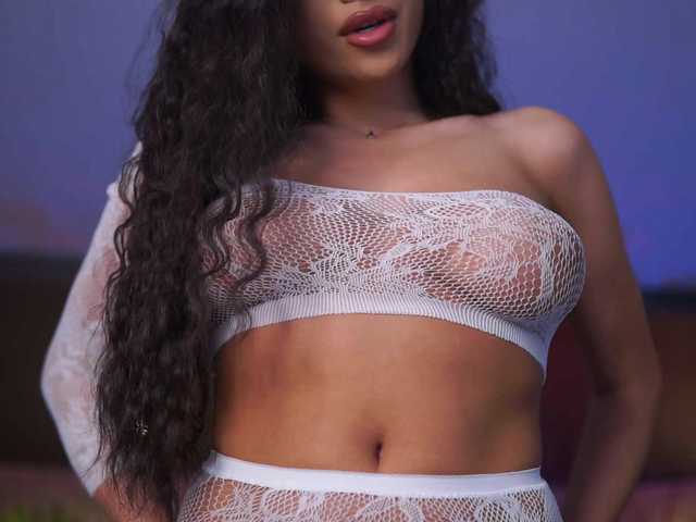 RamiraRowa from BongaCams