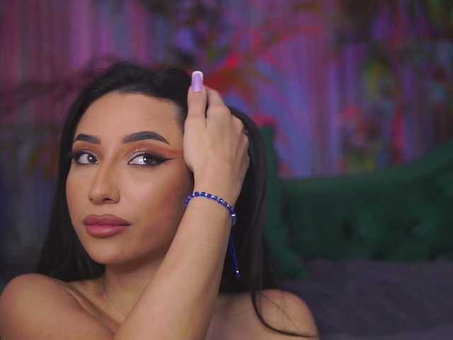 RamiraRowa's BongaCams show and profile