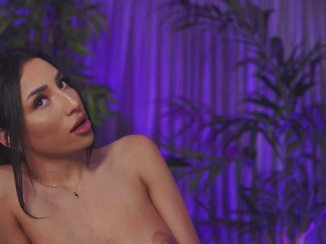 RamiraRowa's BongaCams show and profile