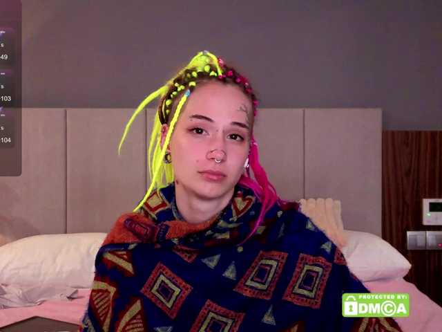 Anuskatz's BongaCams show and profile