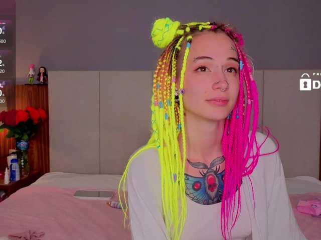 Anuskatz's BongaCams show and profile