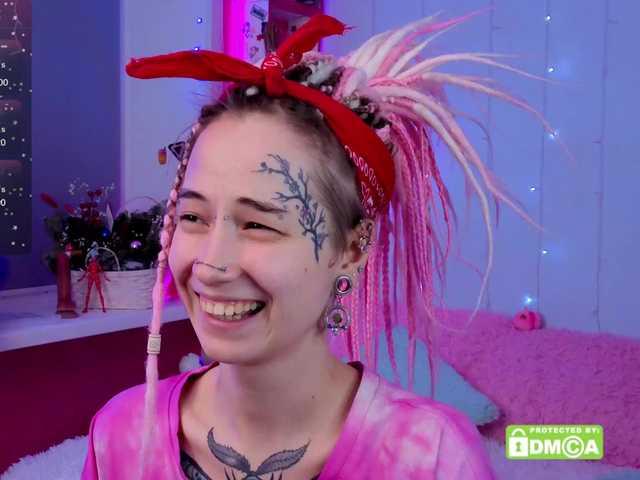 Anuskatz's BongaCams show and profile