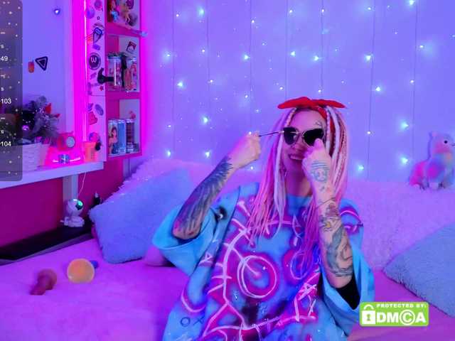 Anuskatz's BongaCams show and profile