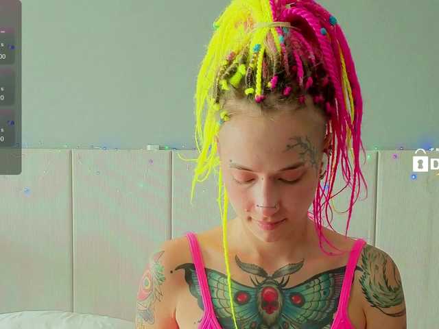 Anuskatz's BongaCams show and profile