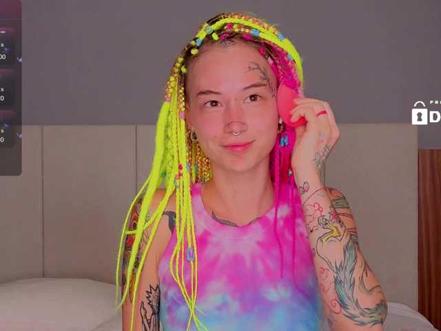 Anuskatz's BongaCams show and profile