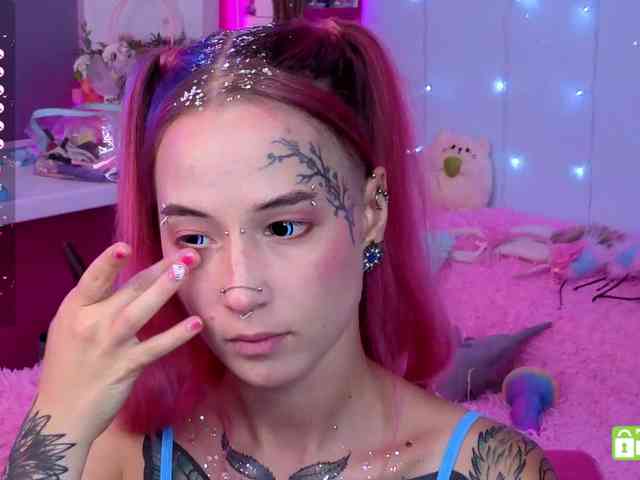 Ne_Sonia webcam
