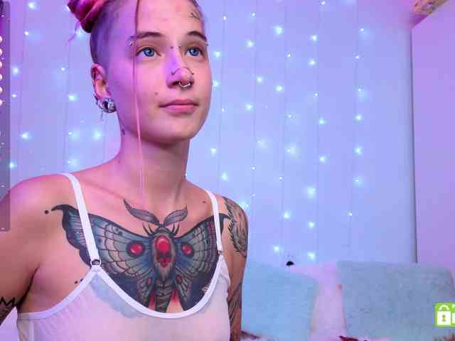 Anuskatz bongacams