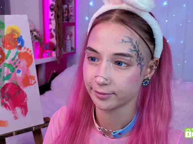 Ne_Sonia webcam