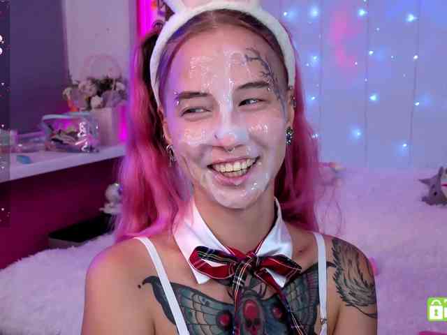 Ne_Sonia webcam