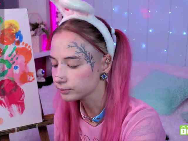 Ne_Sonia webcam