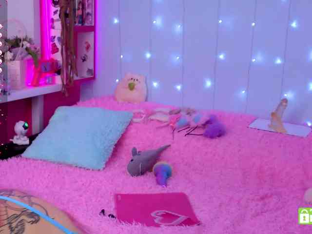 Ne_Sonia webcam