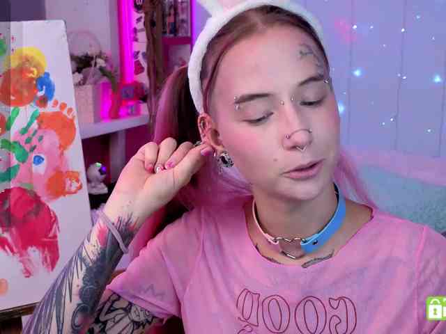 Ne_Sonia webcam