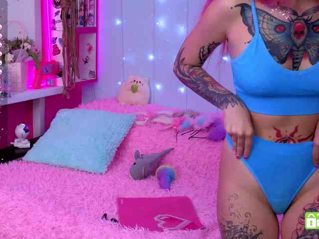 Ne_Sonia webcam