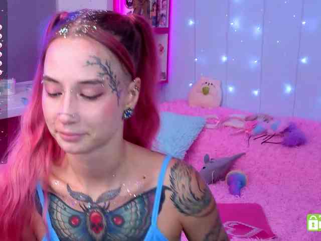 Ne_Sonia webcam