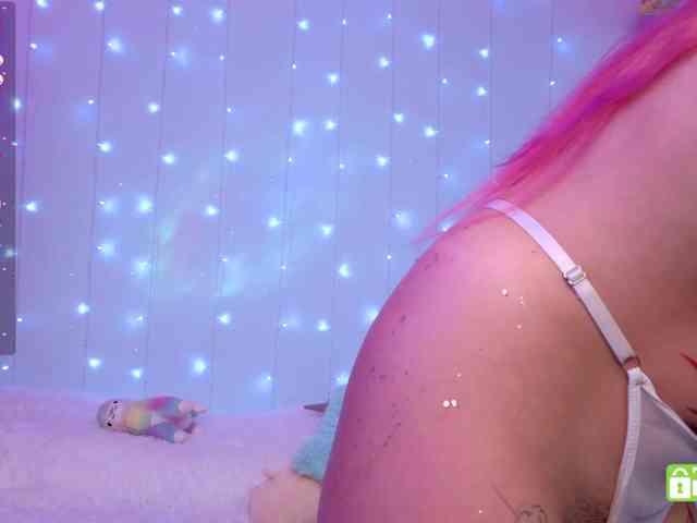 Ne_Sonia webcam