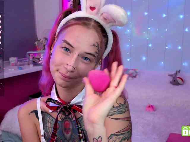 Ne_Sonia webcam