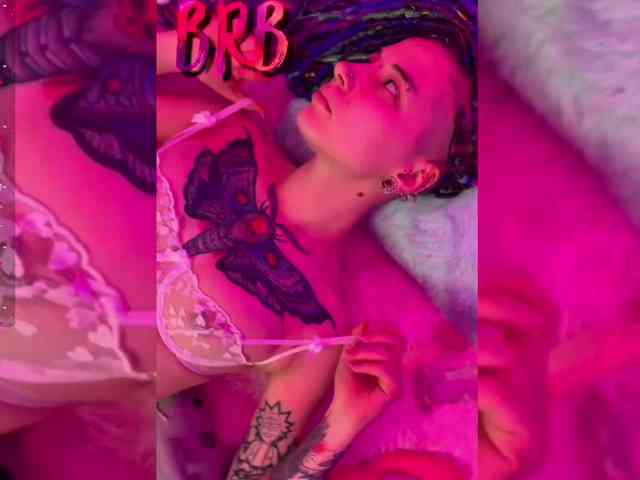 Ne_Sonia webcam