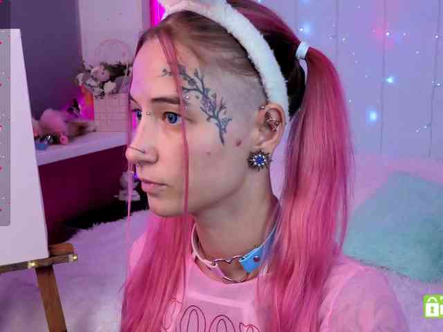 Ne_Sonia webcam