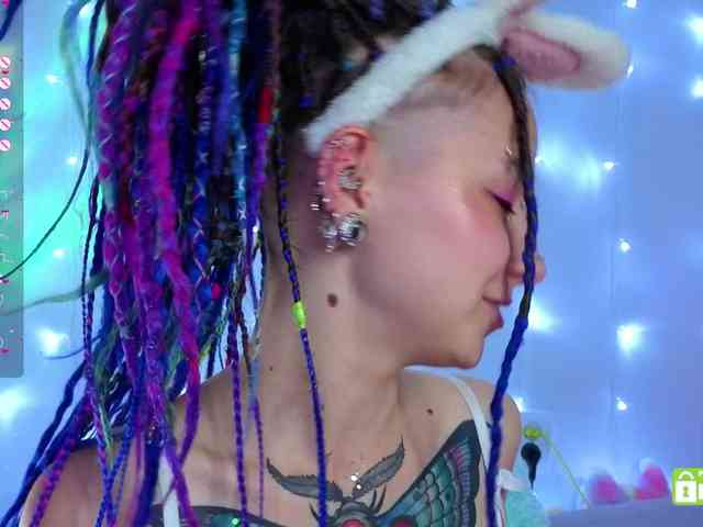 Anuskatz webcam