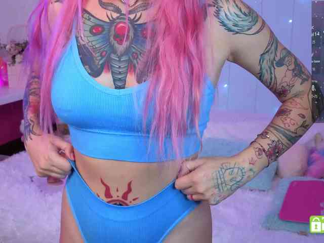 Ne_Sonia webcam