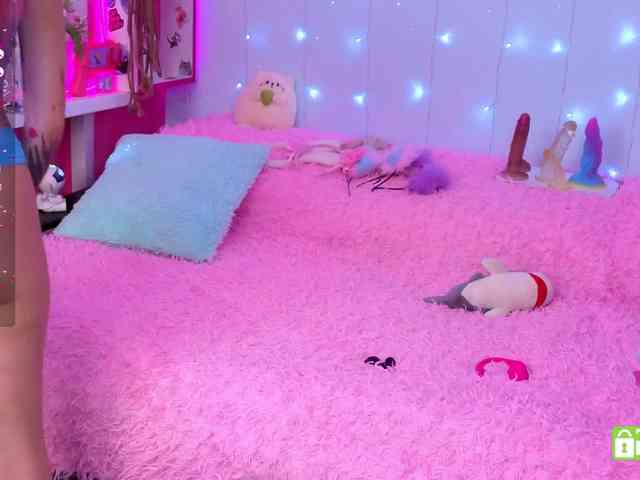 Ne_Sonia webcam