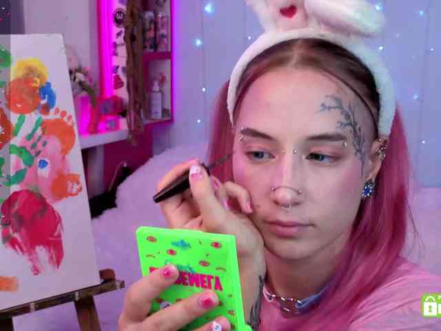 Ne_Sonia webcam