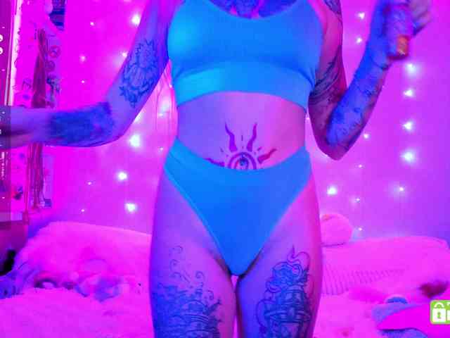 Anuskatz webcam