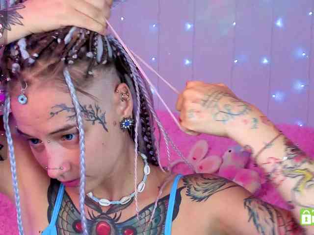 Anuskatz webcam