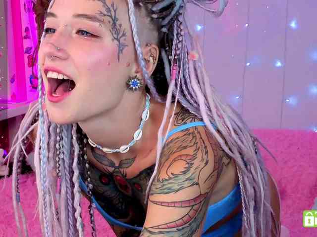 Anuskatz webcam