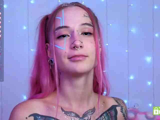 Ne_Sonia webcam