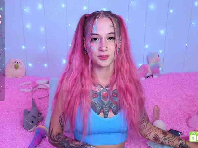 Ne_Sonia webcam