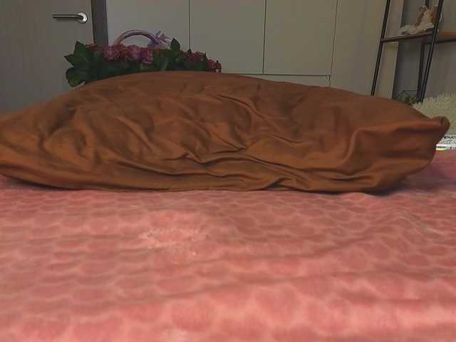 lili-roze's BongaCams show and profile