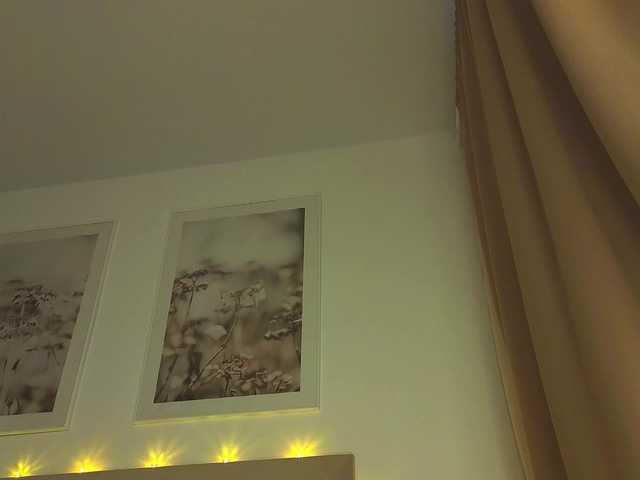 lili-roze's BongaCams show and profile