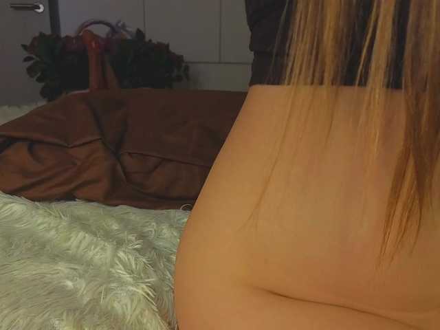 lili-roze's BongaCams show and profile