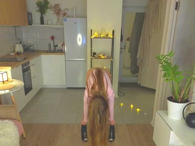 lili-roze's BongaCams show and profile