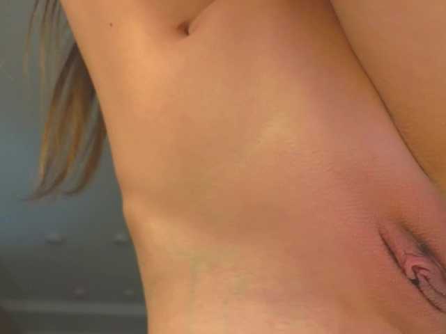 lili-roze's BongaCams show and profile