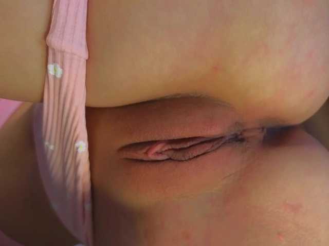 lili-roze's BongaCams show and profile