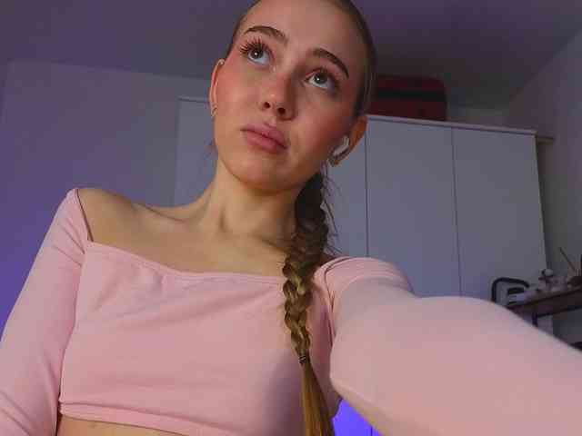 lili-roze webcam