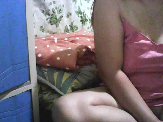 Prettylicious webcam