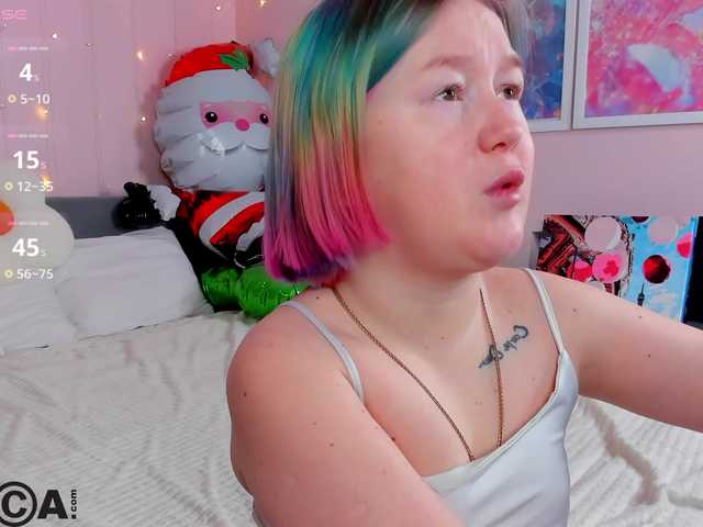 Sara-Moor's BongaCams show and profile